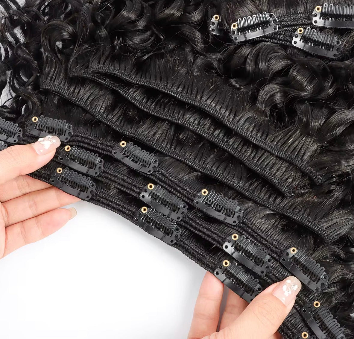 CLIP-IN – MHS SIGNATURE CURLS