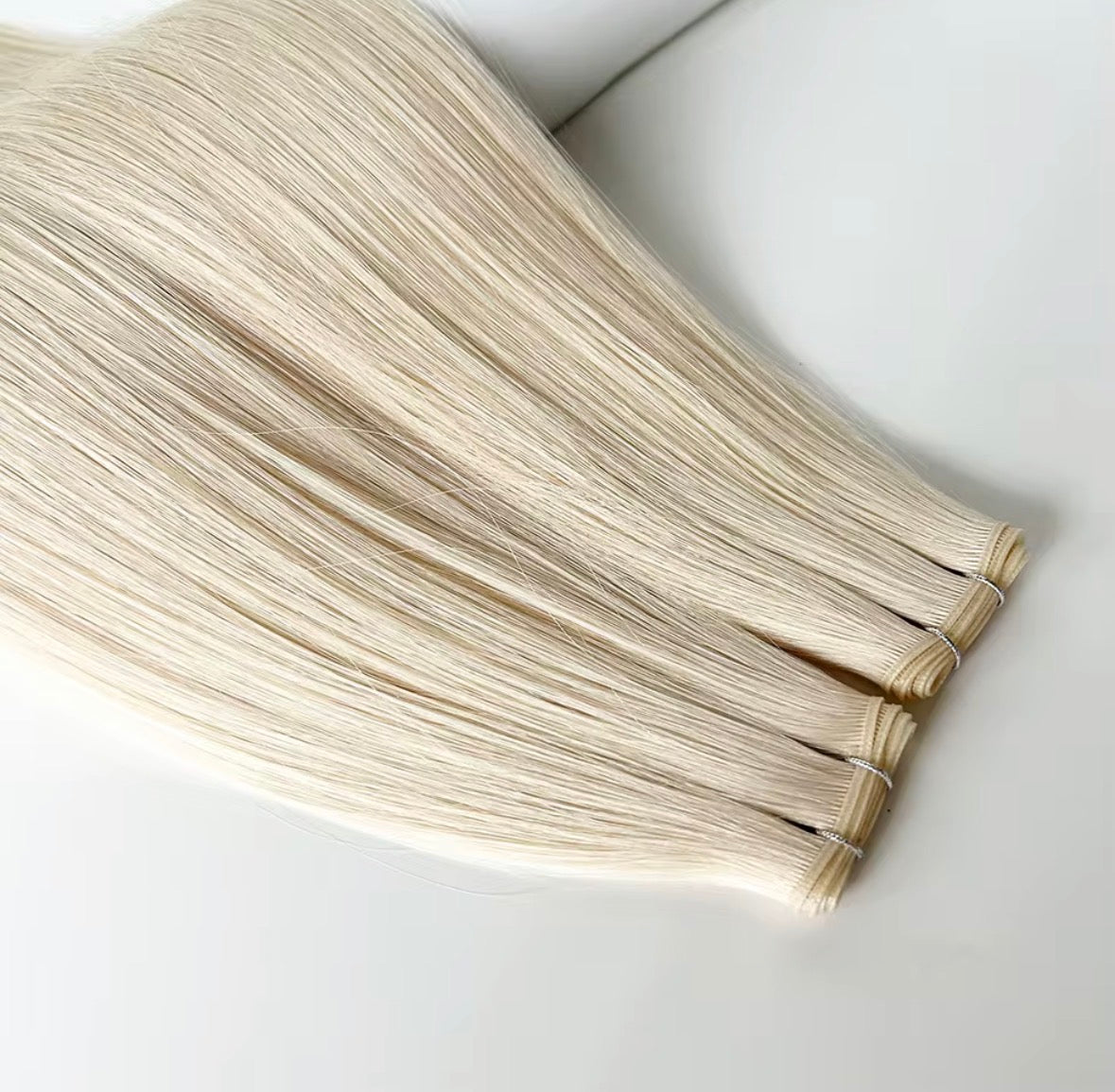 Weft Champagne Blonde